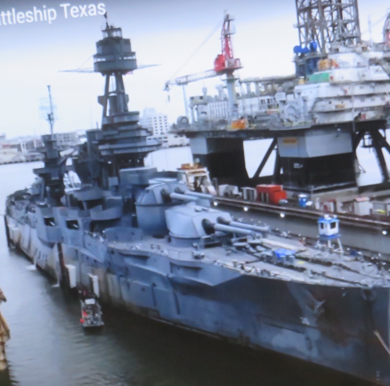 USS Texas moving into drydock